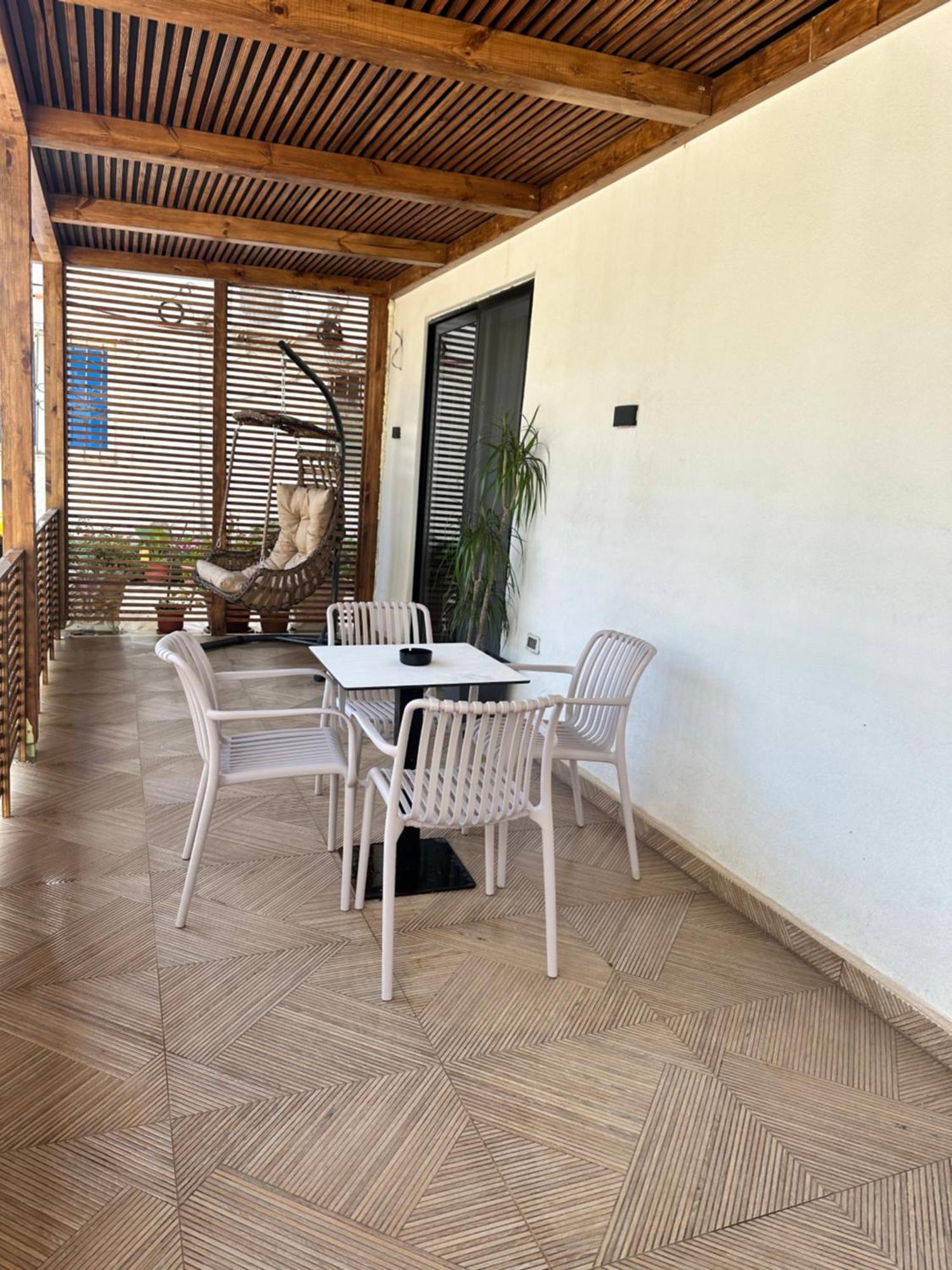 Seahana Apartment Himare Exterior photo